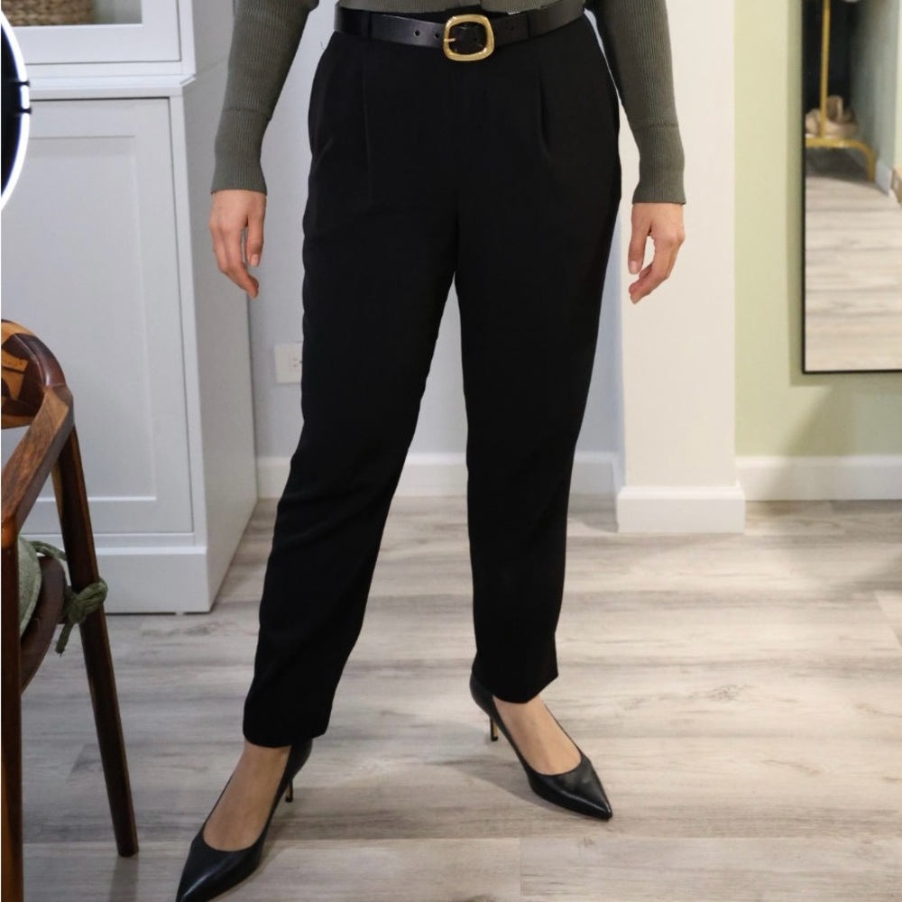 Uniqlo Black Women's Straight Leg Pants